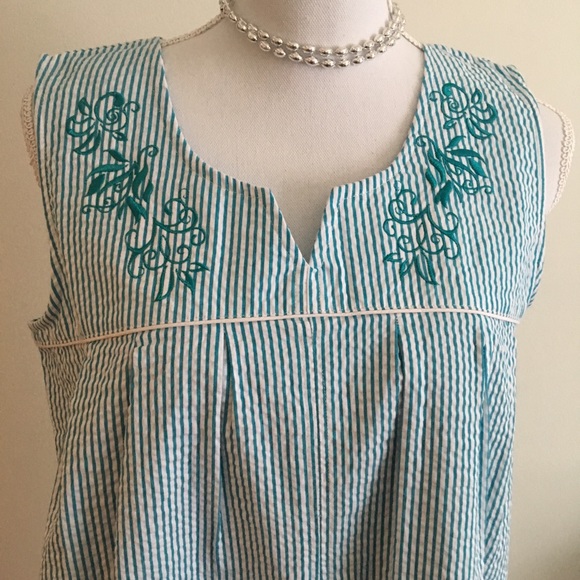 Restocked Vermont country store - - Picture 2 of 4